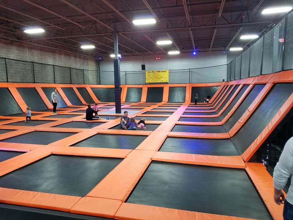 Urban Air Overland Park | 14401 Metcalf Ave, Overland Park, KS 66223, USA | Phone: (913) 298-0626