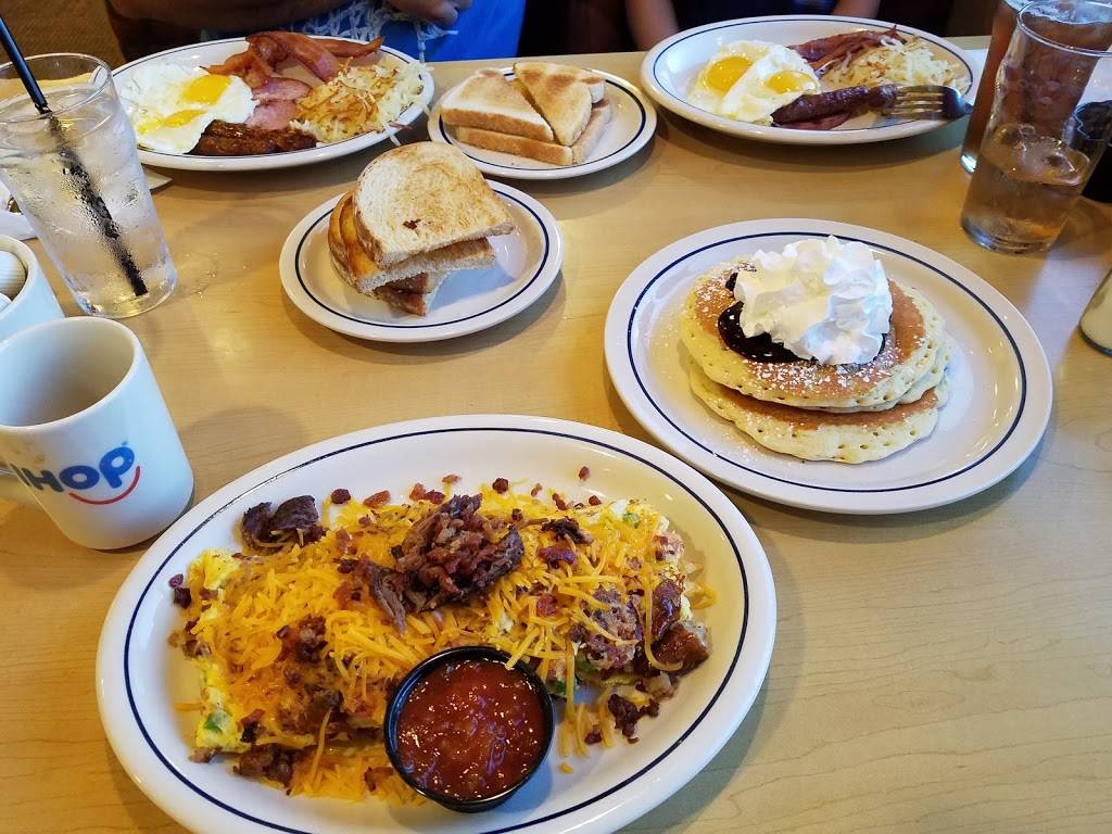 IHOP | 6839 W Jefferson Blvd, Fort Wayne, IN 46804, USA | Phone: (260) 432-9040