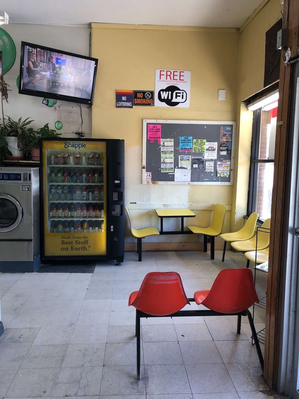 Colorado Boulevard Laundromat | 2860 Colorado Blvd, Denver, CO 80207 | Phone: (303) 322-9545