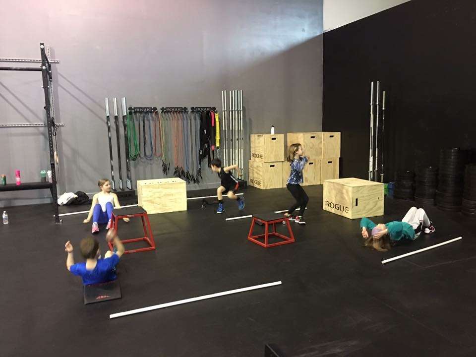 Savage Wolves Crossfit | 630 Municipal Dr suite 330, Nazareth, PA 18064, USA | Phone: (610) 392-7348