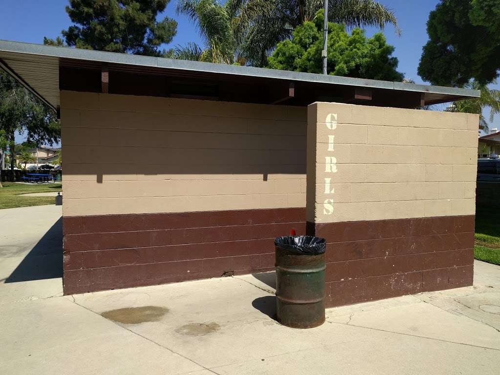 Hollyglen Park | 5255 137th St, Hawthorne, CA 90250, USA | Phone: (310) 349-1640