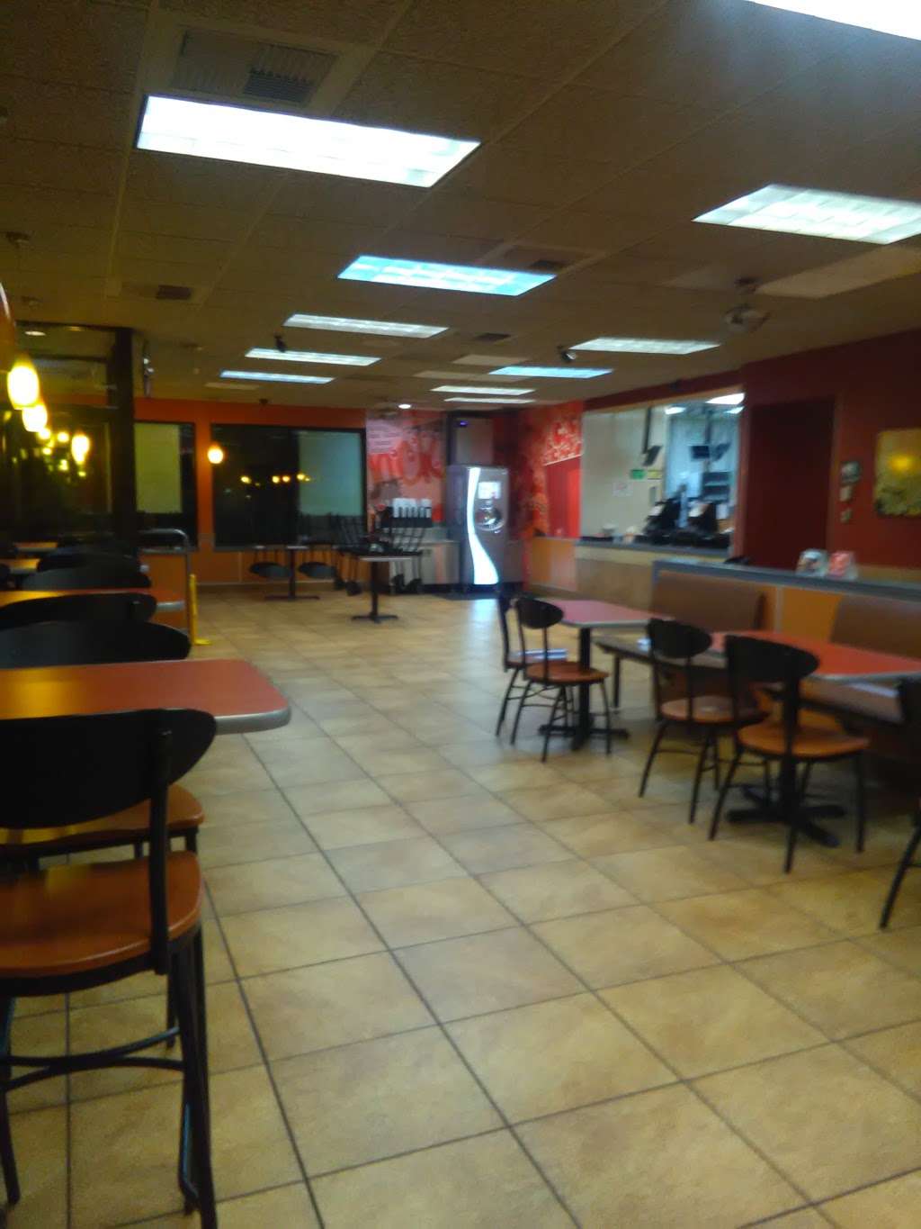 Jack in the Box | 3706 S Zarzamora St, San Antonio, TX 78225, USA | Phone: (210) 922-3769