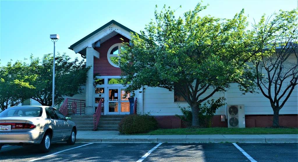 Patuxent River Central Library | 22269 Cedar Point Rd # 407, Patuxent River, MD 20670 | Phone: (301) 342-1927