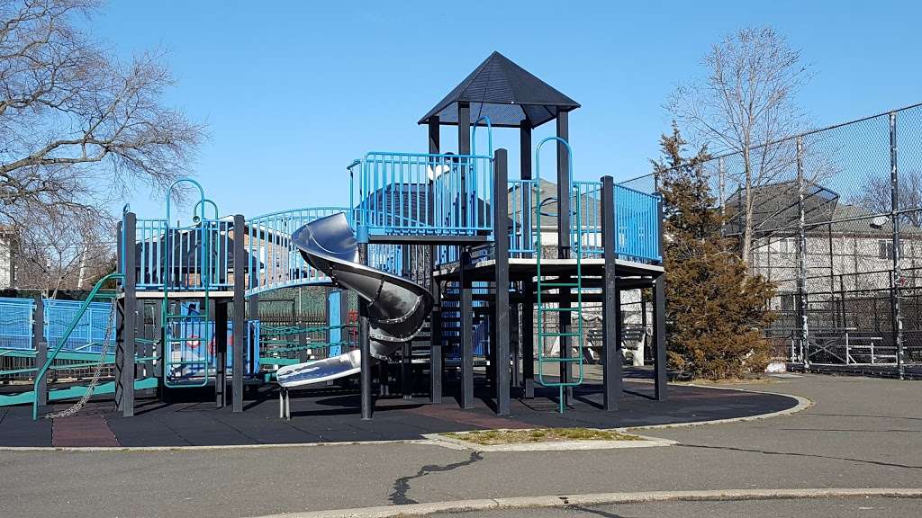 Dugan Playground | 280 Mill Rd, Staten Island, NY 10306 | Phone: (212) 639-9675