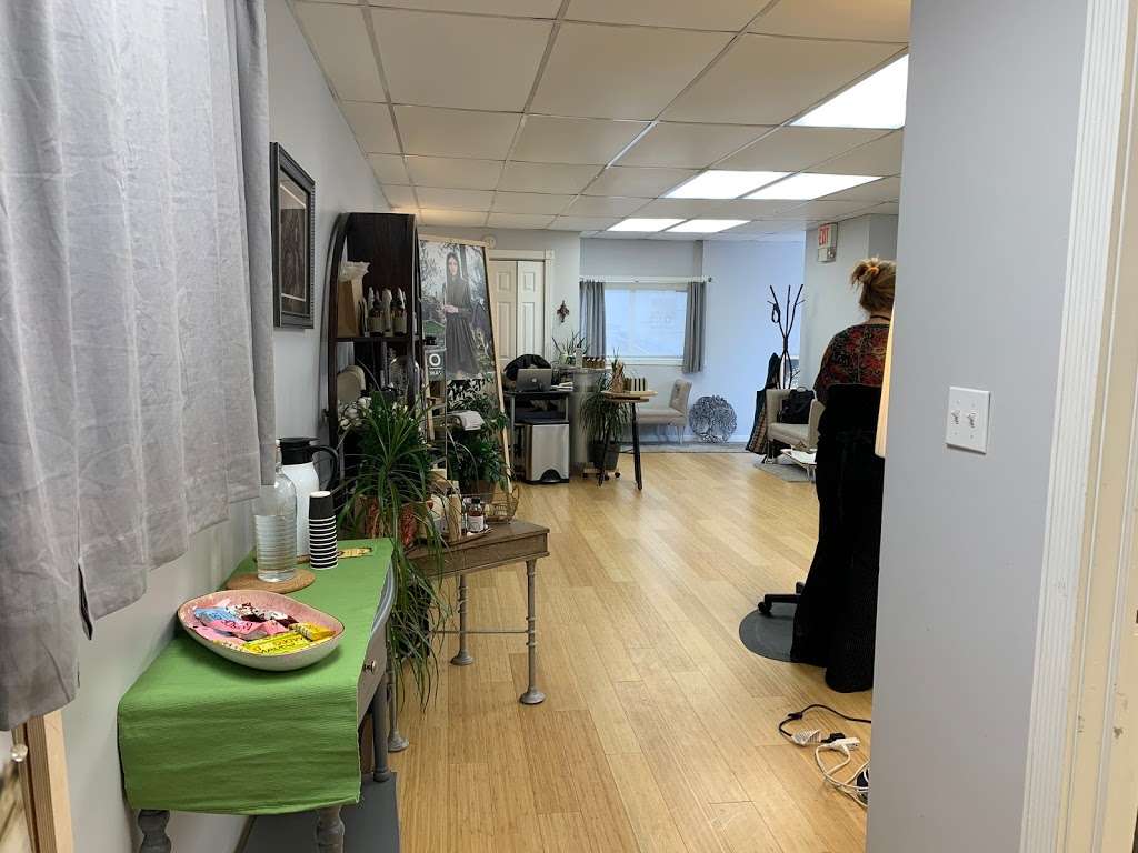 Salon Organic | 258 Park St, Montclair, NJ 07043, USA | Phone: (973) 783-1783