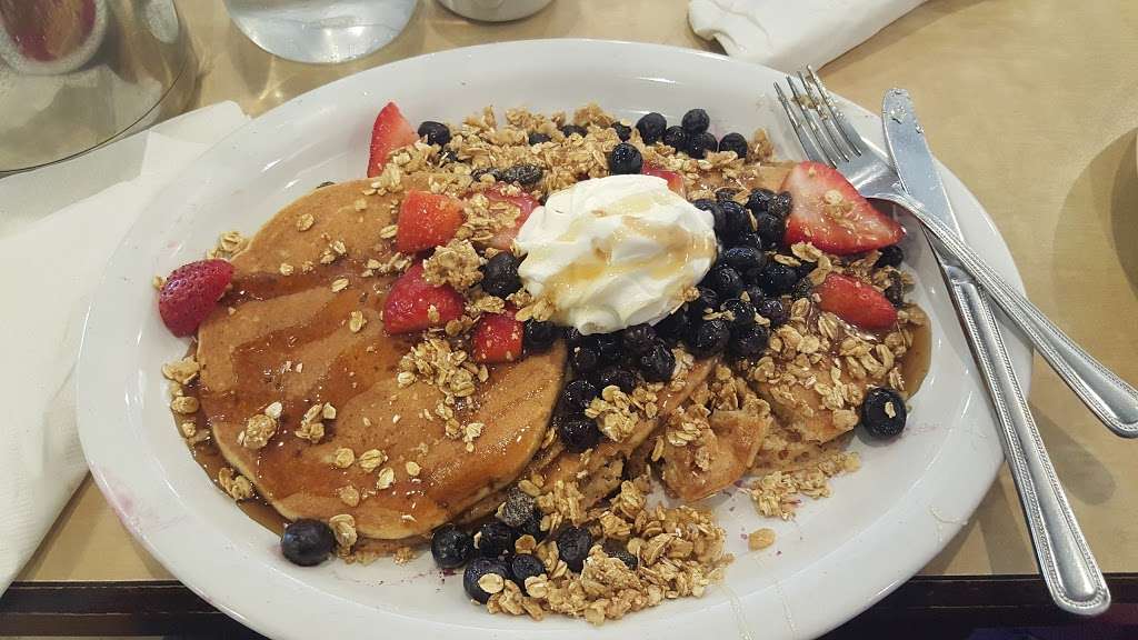 Mapleberry Pancake House | 1276 Kuhn Rd, Carol Stream, IL 60188 | Phone: (630) 668-4477