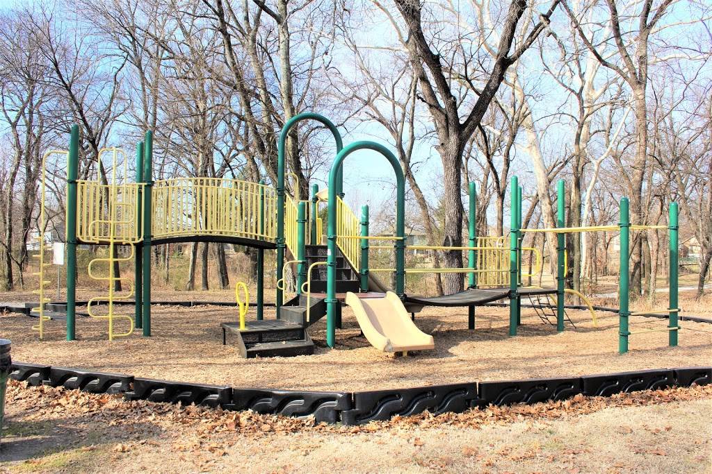 Wolf Creek Park | 2501 W Fulton St, Broken Arrow, OK 74012 | Phone: (918) 259-7007