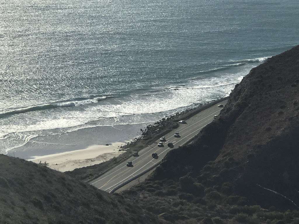 Ray Miller Trailhead | Malibu, CA 90265, USA