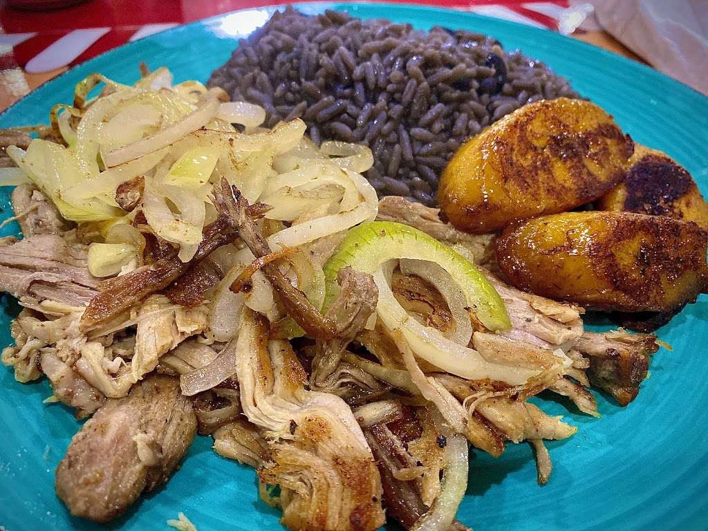 WOW Cuban Cafe | 9407 SE Federal Hwy, Hobe Sound, FL 33455, USA | Phone: (772) 546-6450