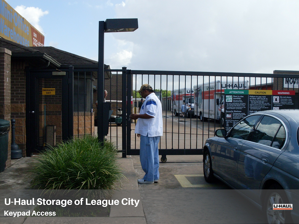 U-Haul Storage of League City | 2500 W Main St, League City, TX 77573, USA | Phone: (281) 554-5168