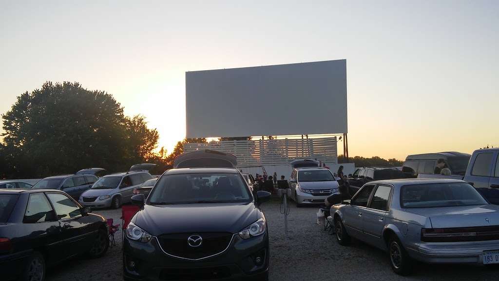 Midway Drive-in Theater | 29505 W 327th St, Paola, KS 66071, USA | Phone: (913) 755-2325