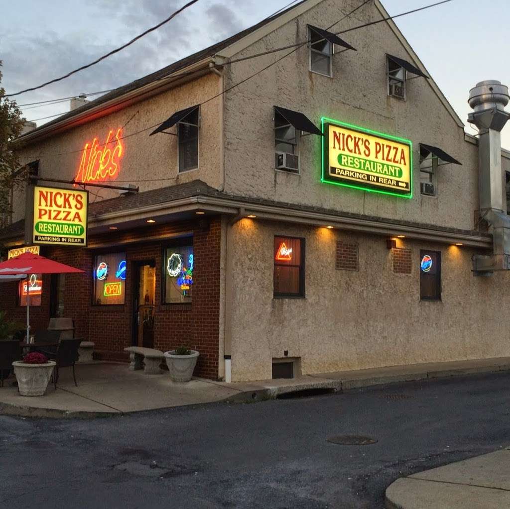 Nicks Pizza Restaurant | 822 Main St, Bethlehem, PA 18018 | Phone: (610) 865-3366