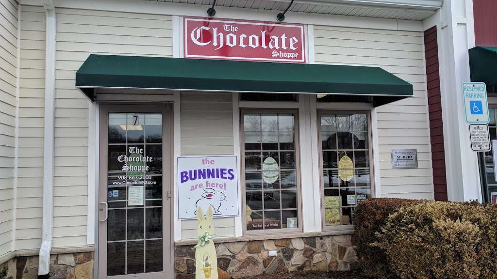 The Chocolate Shoppe | 62 E Mill Rd, Long Valley, NJ 07853, USA | Phone: (908) 867-2000