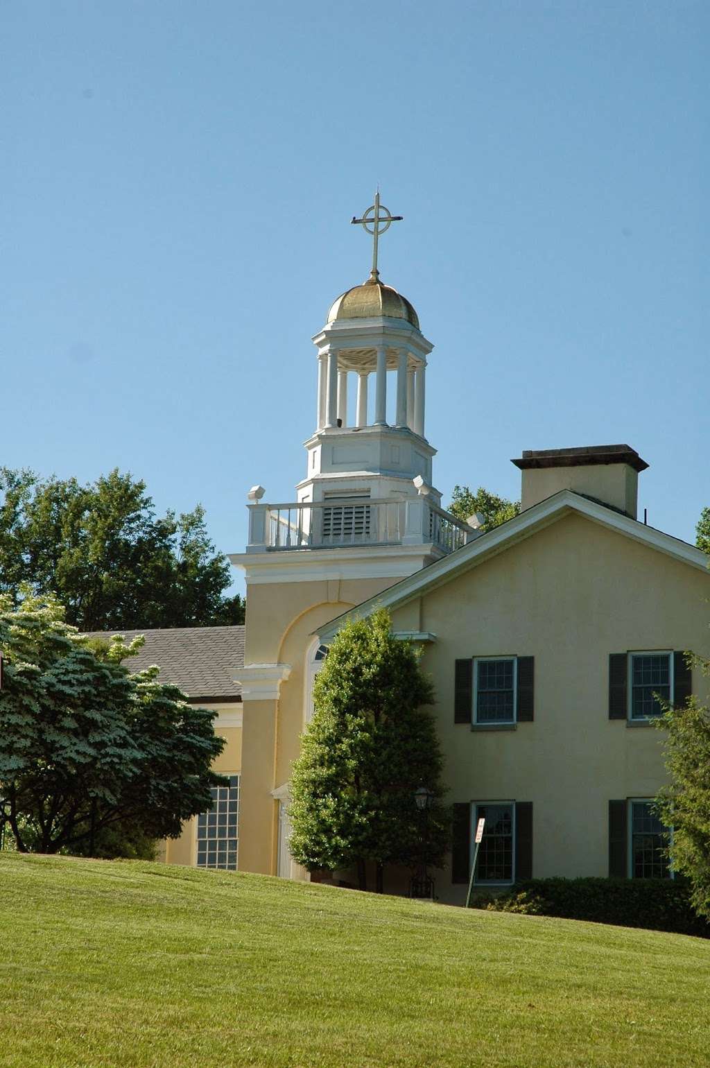 St. Johns Episcopal Church | 6715 Georgetown Pike, McLean, VA 22101, USA | Phone: (703) 356-4902