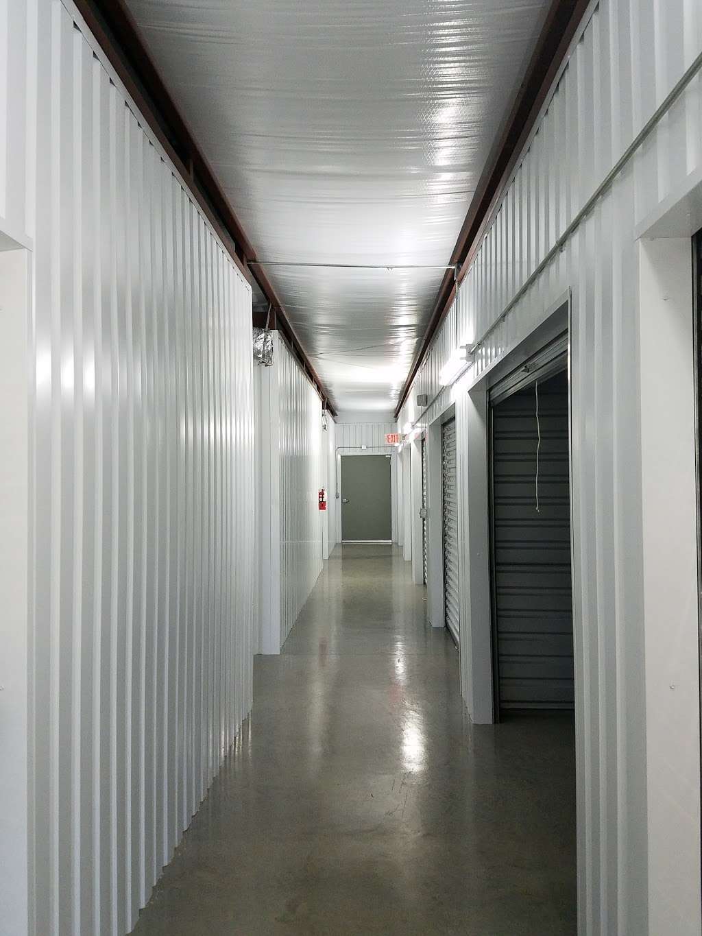 Lochness Storage | 13000 Calvary Rd, Willis, TX 77318, USA | Phone: (936) 890-5400