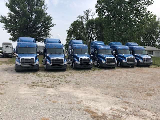 KC Truck & Equipment Sales | 104 E Old Hwy 40, Bates City, MO 64011, USA | Phone: (816) 690-2632