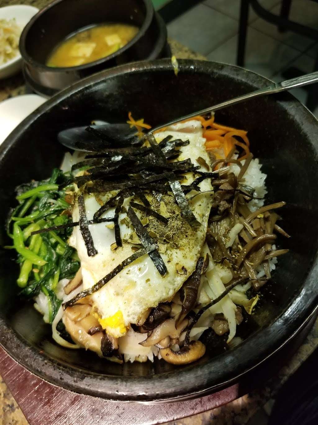 New Seoul Korean BBQ Restaurant | 638 W Algonquin Rd, Des Plaines, IL 60016, USA | Phone: (847) 439-3720