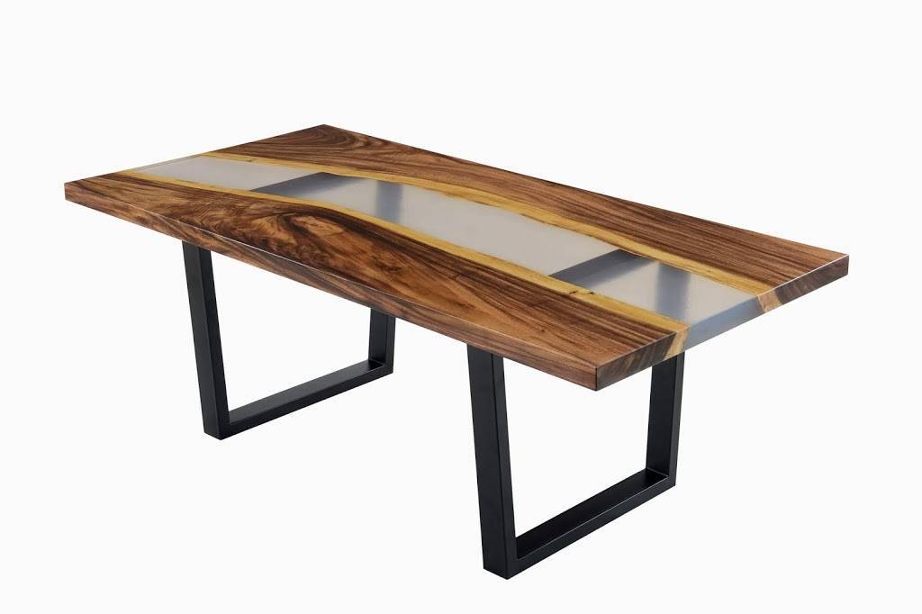 Live Edge Table | 7245 W Marginal Way SW, Seattle, WA 98106, USA | Phone: (213) 438-9984