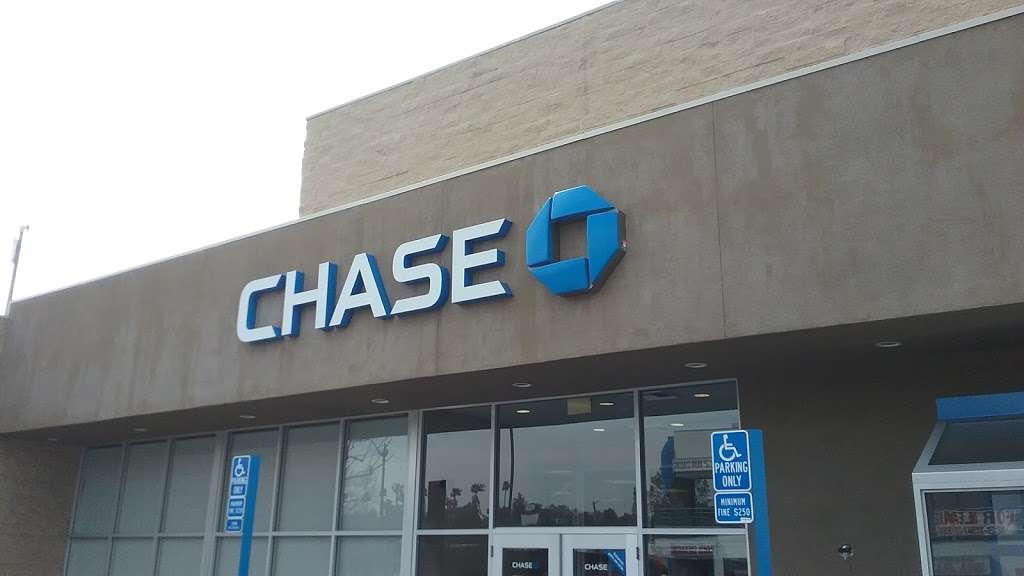 Chase Bank | 2175 Colorado Blvd, Los Angeles, CA 90041, USA | Phone: (323) 257-5499