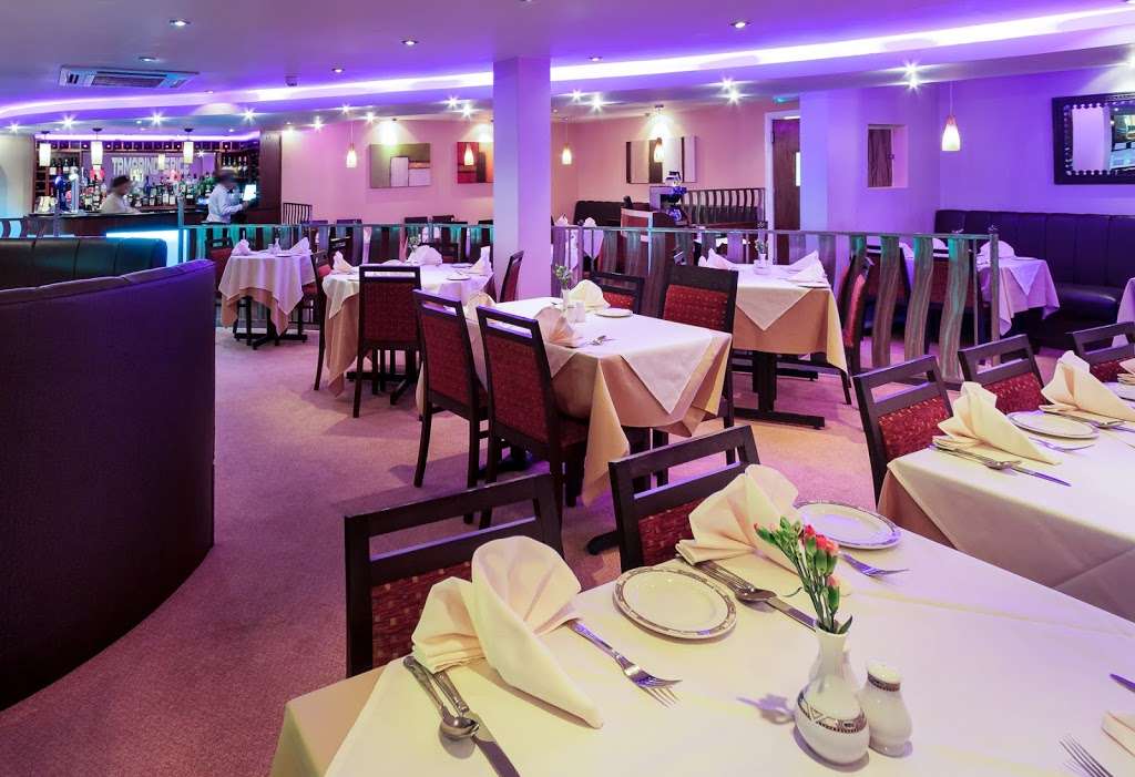 Tamarind Spice | 234-236 Chessington Rd, Ewell, Epsom KT19 9XF, UK | Phone: 020 8786 5801