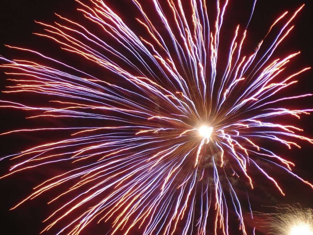 Monster Fireworks | 5330 Spring Cypress Rd, Spring, TX 77379 | Phone: (832) 435-2283