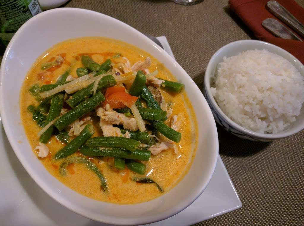 Baan Thai Thai cuisine | 1030 N American St, Philadelphia, PA 19123, USA | Phone: (215) 238-1219