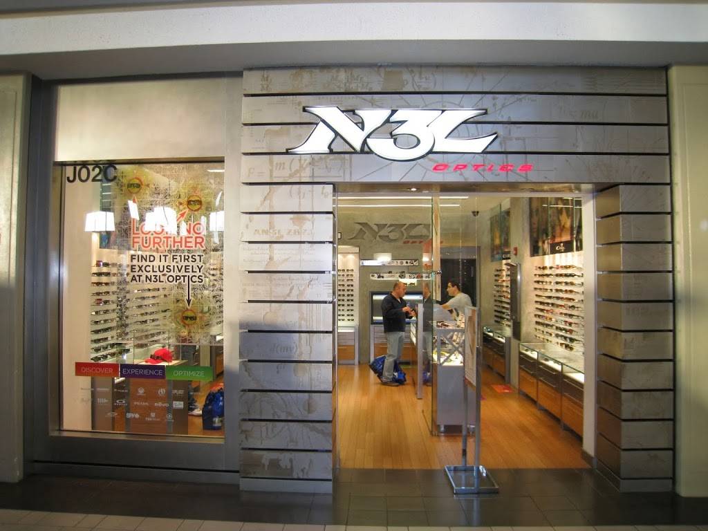 Sunglass Hut | 8401 Gateway Blvd W Spc 173, El Paso, TX 79925, USA | Phone: (915) 779-1059