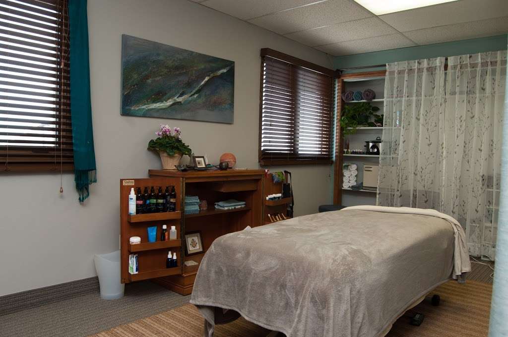 Embodiwork Studio for Integrative Massage | 795 McIntyre St #101, Golden, CO 80401, USA | Phone: (720) 726-6545