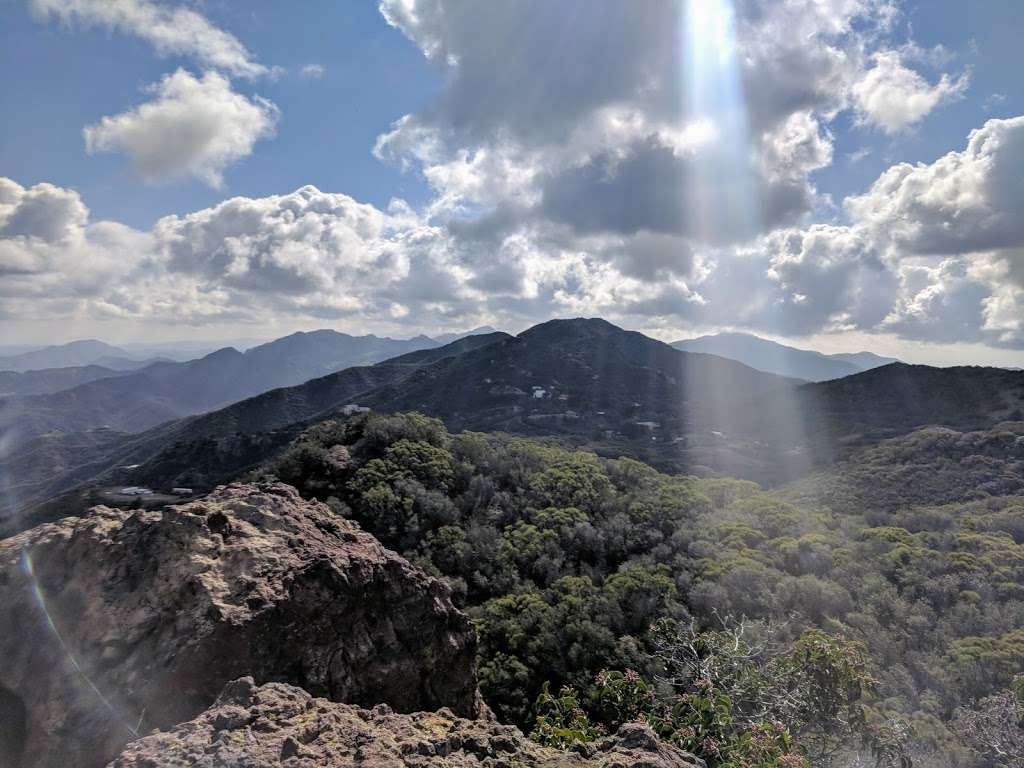 Gods Seat | 34°0636. 118°5423.9"W, 2355 Tapo St, Simi Valley, CA 93063, USA