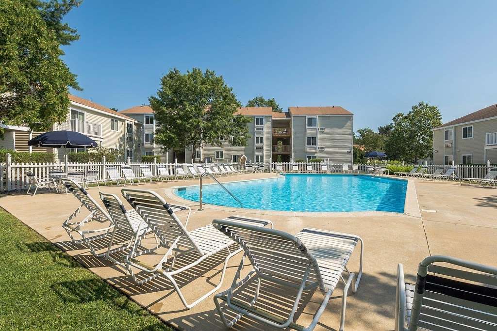 The Village at Voorhees | 10 Lucas Ln, Voorhees Township, NJ 08043, USA | Phone: (856) 720-0177