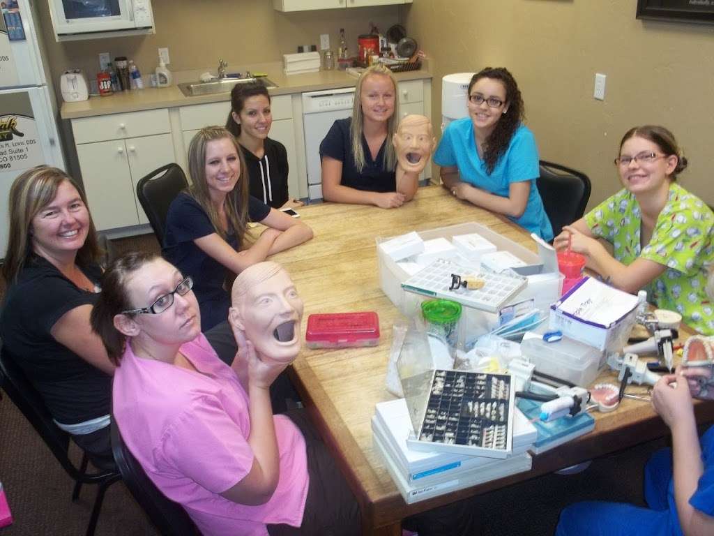 Colorado School of Dental Assisting - Denver | 2660 S Monaco Pkwy, Denver, CO 80222 | Phone: (720) 480-9525