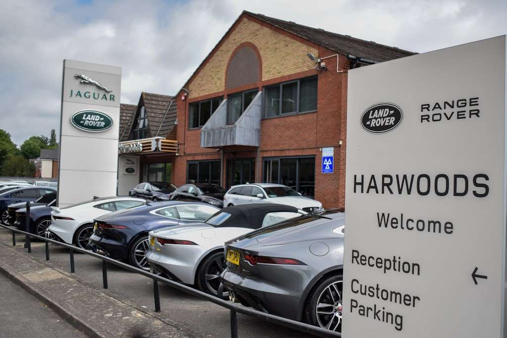 Harwoods Jaguar Land Rover Croydon | Brighton Rd Coulsdon Surrey CR5 3EA UK | Phone: (017) 375-52020