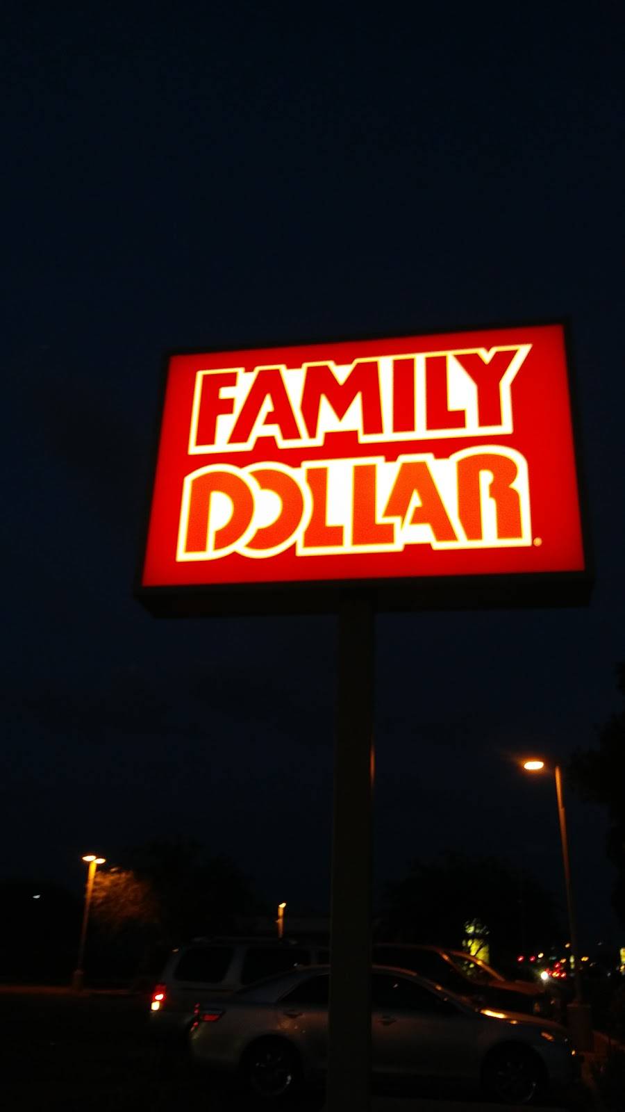 Family Dollar | 6868 W Indian School Rd, Phoenix, AZ 85033, USA | Phone: (602) 412-1807