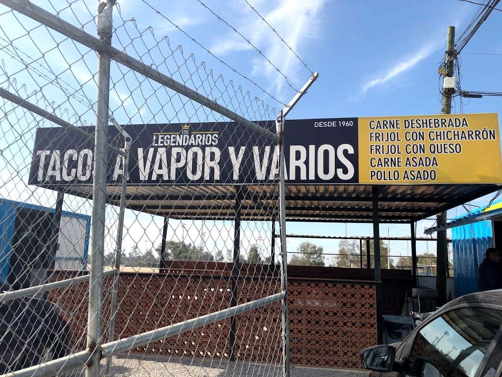 Los legendarios tacos a vapor | Instituto Politécnico Nacional, Campos Deportivos, Mesa de Otay, 22430 Tijuana, B.C., Mexico | Phone: 664 396 6660