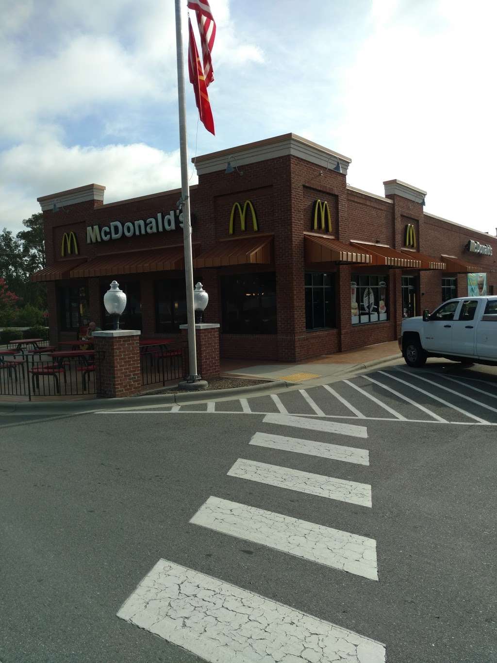 McDonalds | 1909 Hoffman Rd, Gastonia, NC 28056, USA | Phone: (704) 867-1623