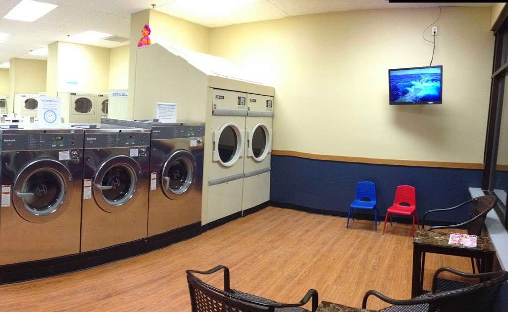 Laundry Basket | 2161 E Rawson Ave, Oak Creek, WI 53154 | Phone: (414) 768-0300