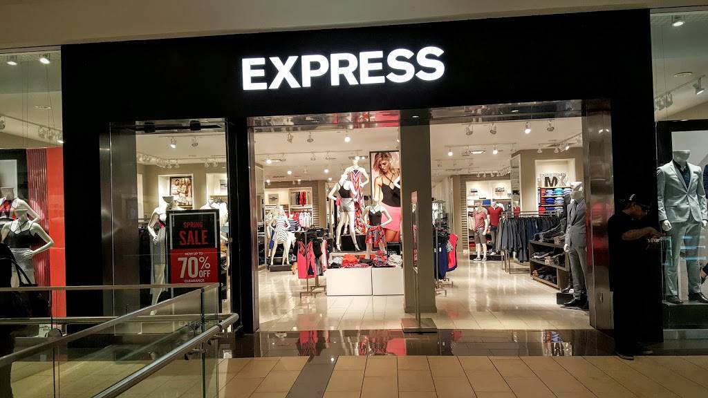 Express | 2041 Brea Mall, Brea, CA 92821, USA | Phone: (714) 990-0288