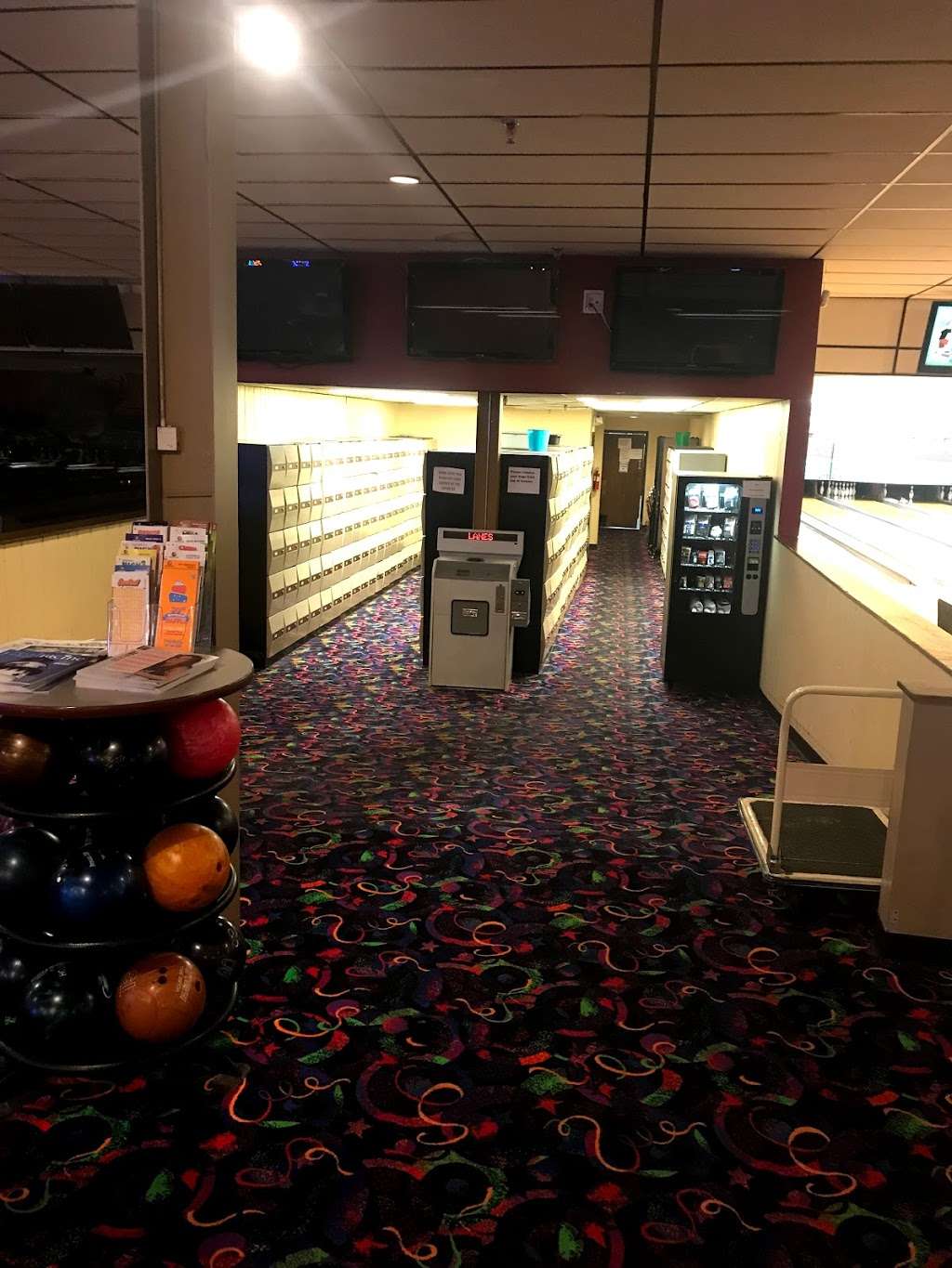 The Lanes on 20 | 6501 Washington Ave, Mt Pleasant, WI 53406, USA | Phone: (262) 886-5151