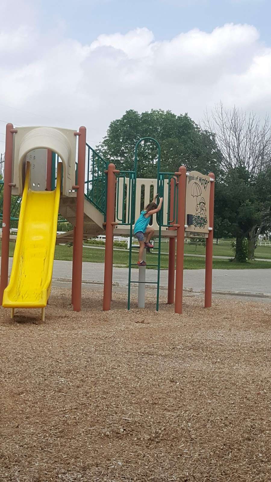 Franklin Township Community Park | 8801 E Edgewood Ave, Indianapolis, IN 46239 | Phone: (317) 327-0143