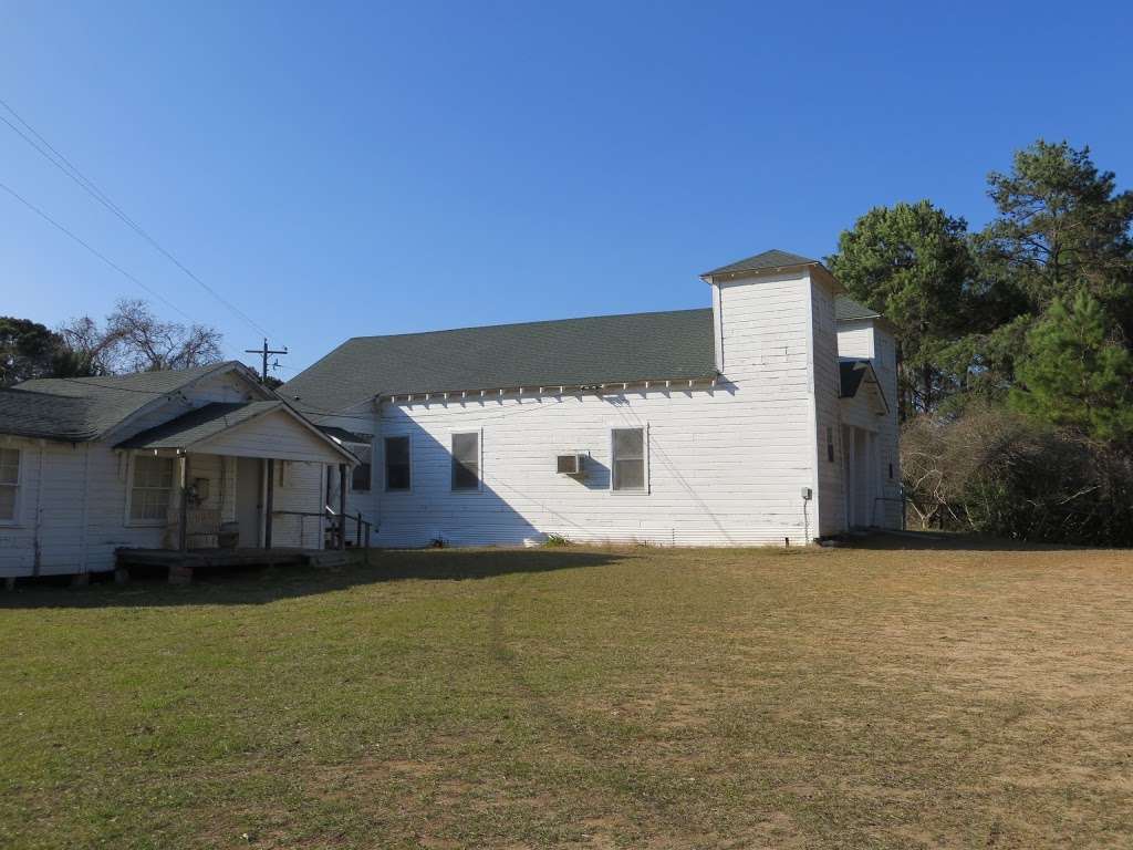 Pleasant Hill Church | 16500 County Rd 340, Navasota, TX 77868