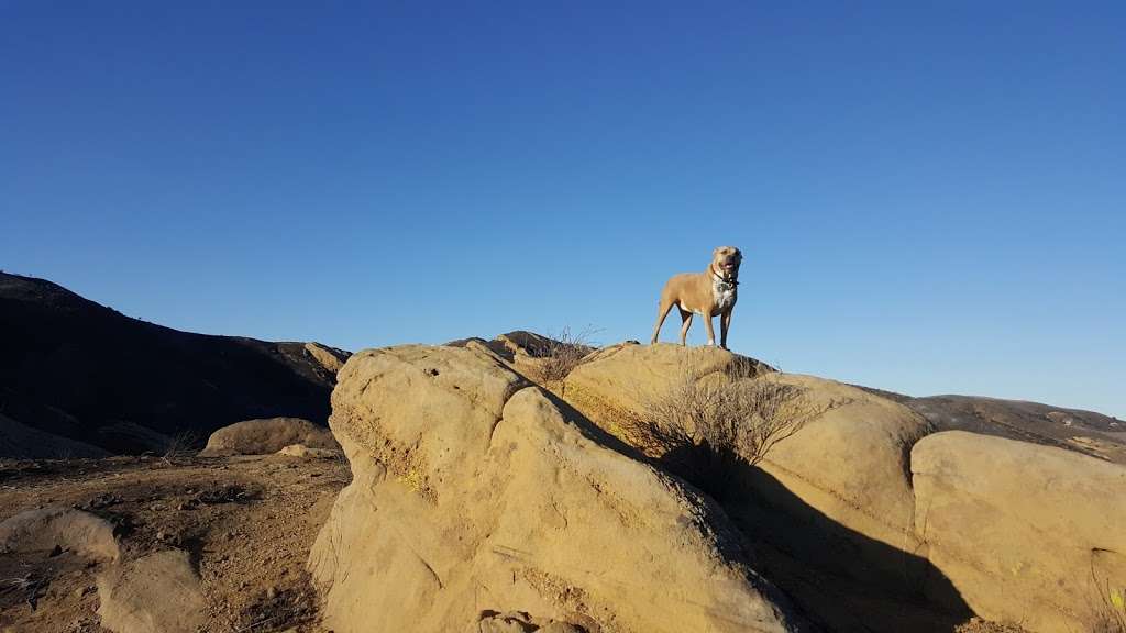 Canyon View Trailhead West | Canyon View Trail, Simi Valley, CA 93065 | Phone: (805) 584-4400