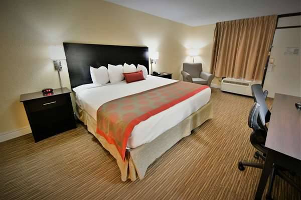 Ramada by Wyndham Jacksonville Hotel & Conference Center | 3130 Hartley Rd, Jacksonville, FL 32257, USA | Phone: (904) 268-8080