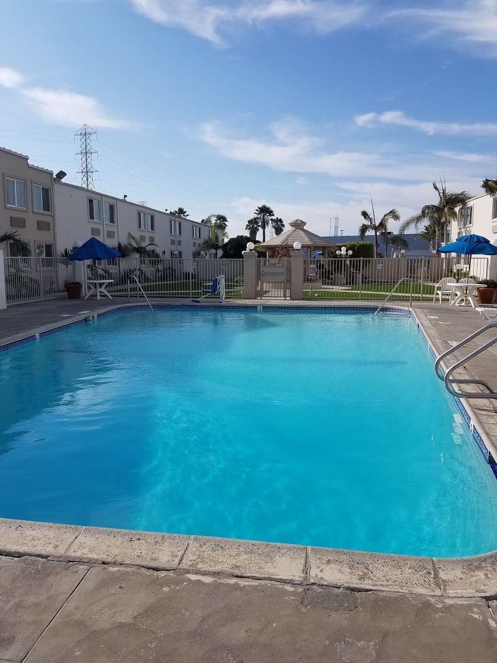 Motel 6 Carson CA | 888 E Dominguez St, Carson, CA 90746 | Phone: (310) 715-6688