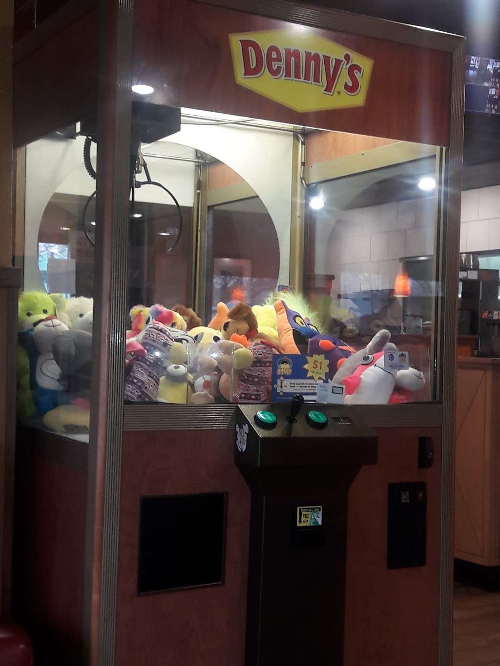 Dennys | 80 McIntosh Plaza, Newark, DE 19713, USA | Phone: (302) 738-4671