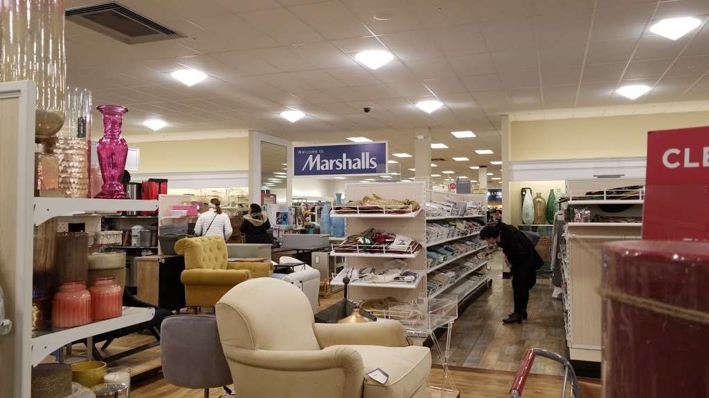 Marshalls & HomeGoods | 153 University Ave, Westwood, MA 02090, USA | Phone: (781) 326-6057