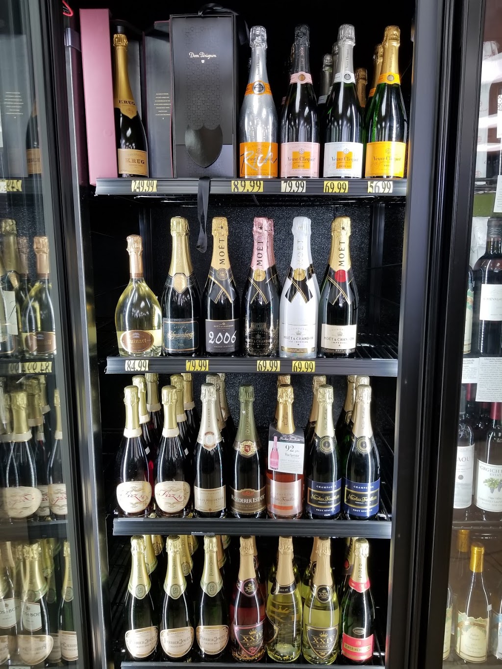 Country Wine & Spirits El Cajon #2 | 518 Jamacha Road, El Cajon, CA 92019, USA | Phone: (619) 447-2283