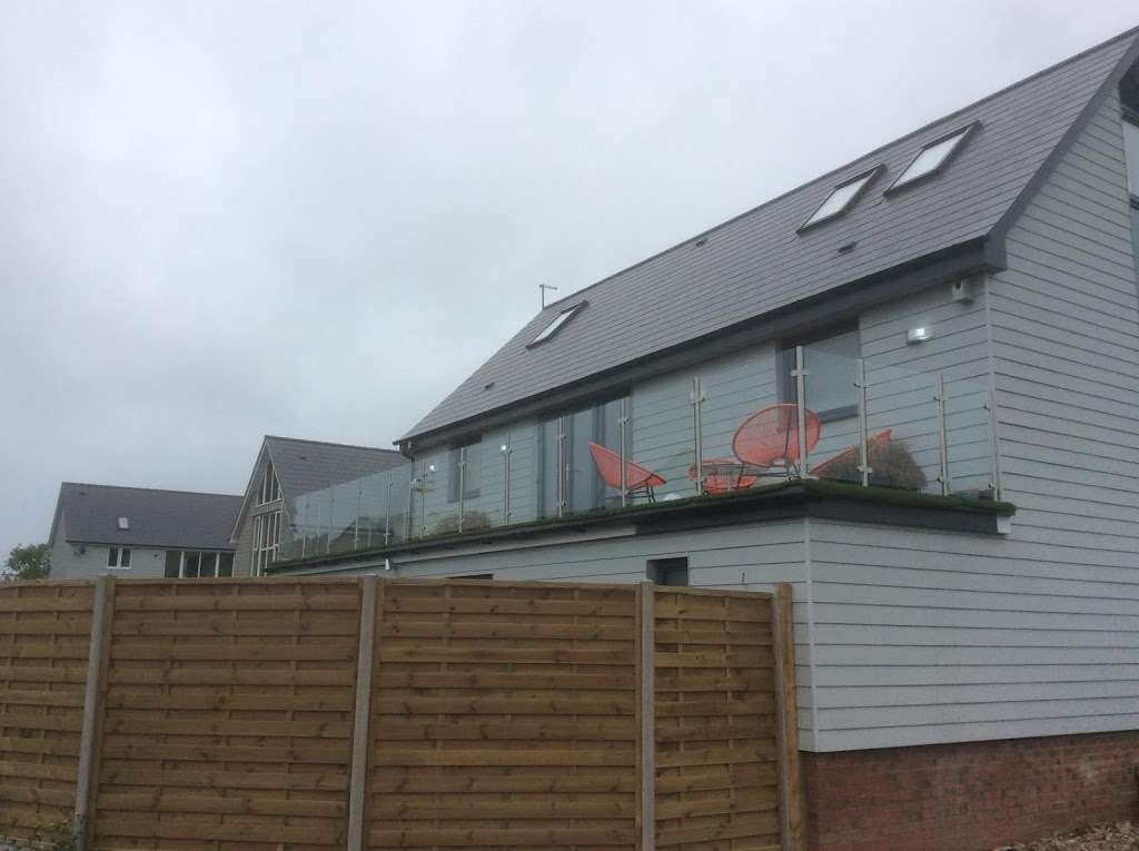 Easier Online Skylights & Balustrade | 6b-6c, Ivy lodge farm, Shepherds Hill, Romford RM3 0NR, UK | Phone: 0800 240 4637