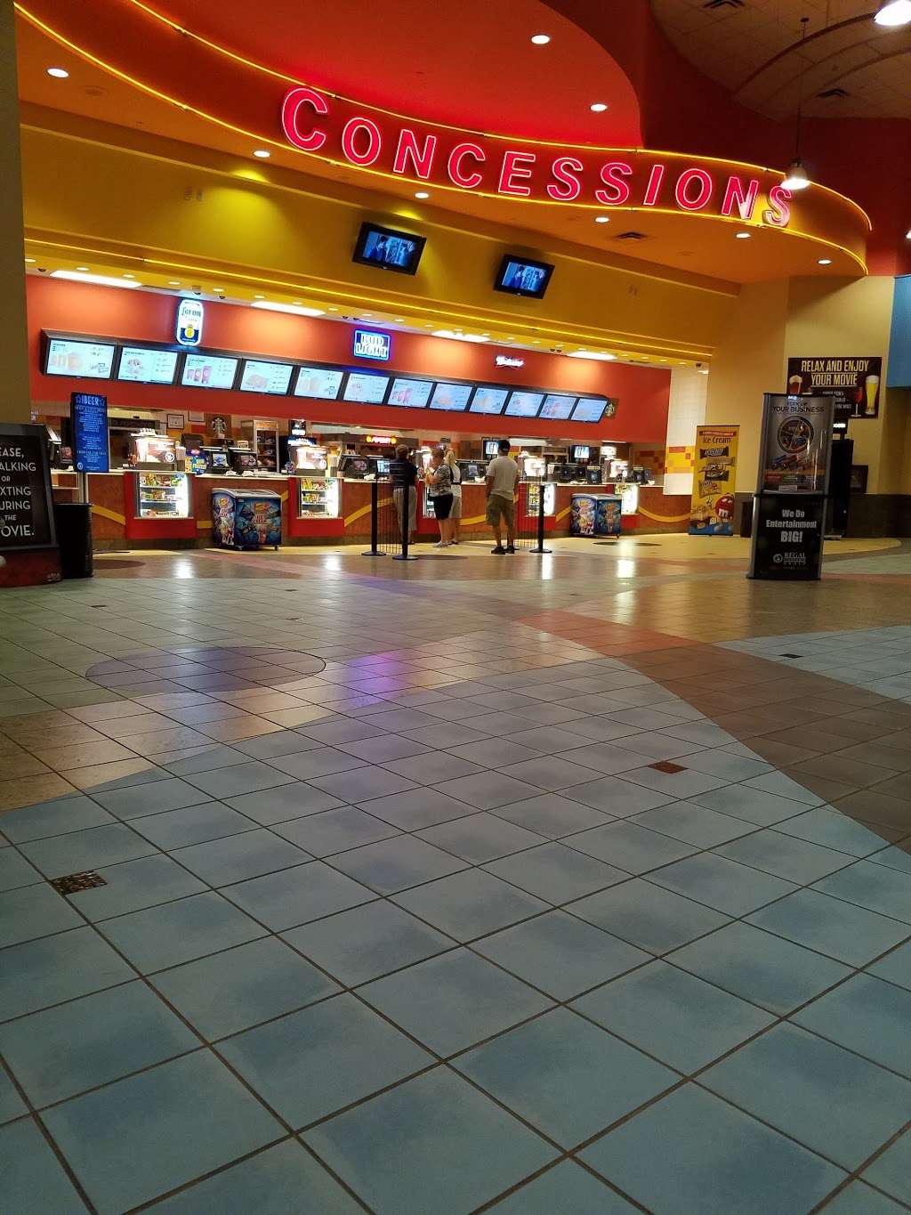 Regal Cinemas Fiesta Henderson 12 | 777 W Lake Mead Pkwy, Henderson, NV 89015, USA | Phone: (844) 462-7342
