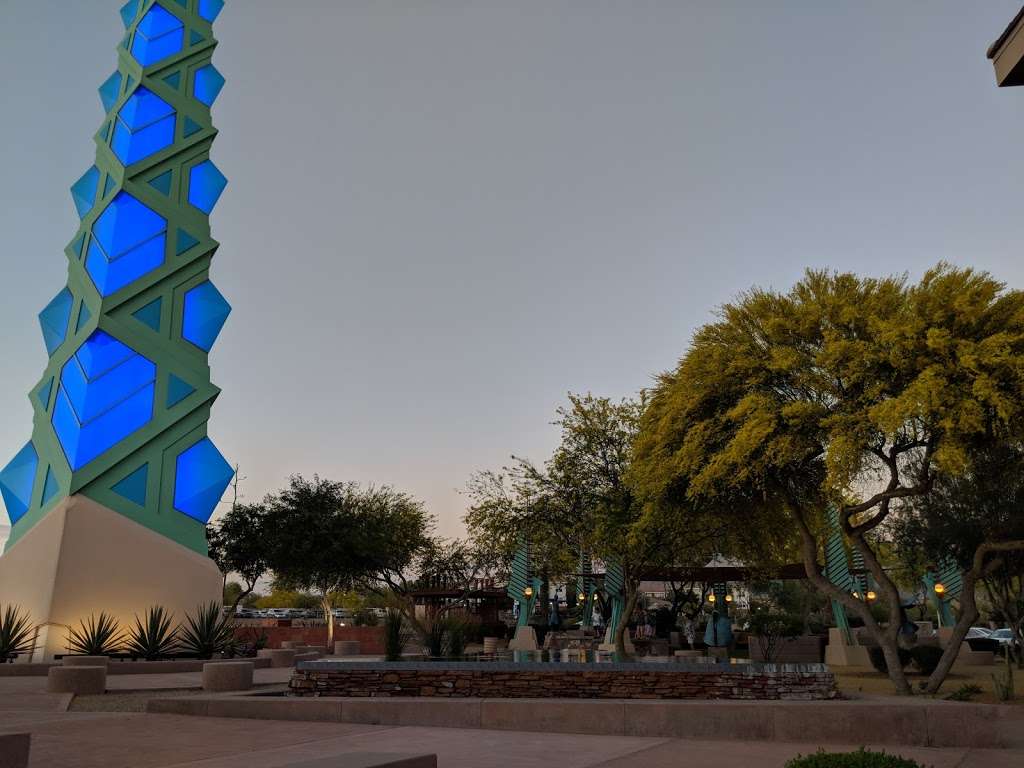Frank Lloyd Wright Bl & Scottsdale Rd | Scottsdale, AZ 85260, USA
