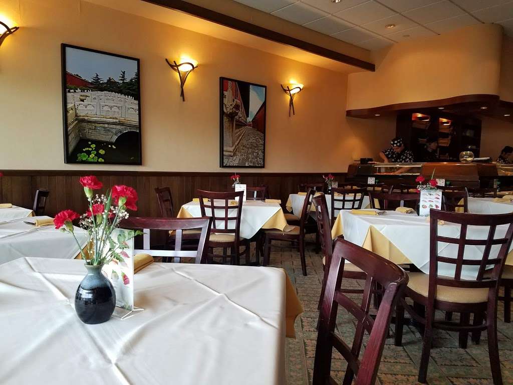 Golden Dynasty Restaurant | 2113, 825 Franklin Lake Rd, Franklin Lakes, NJ 07417, USA | Phone: (201) 891-7866